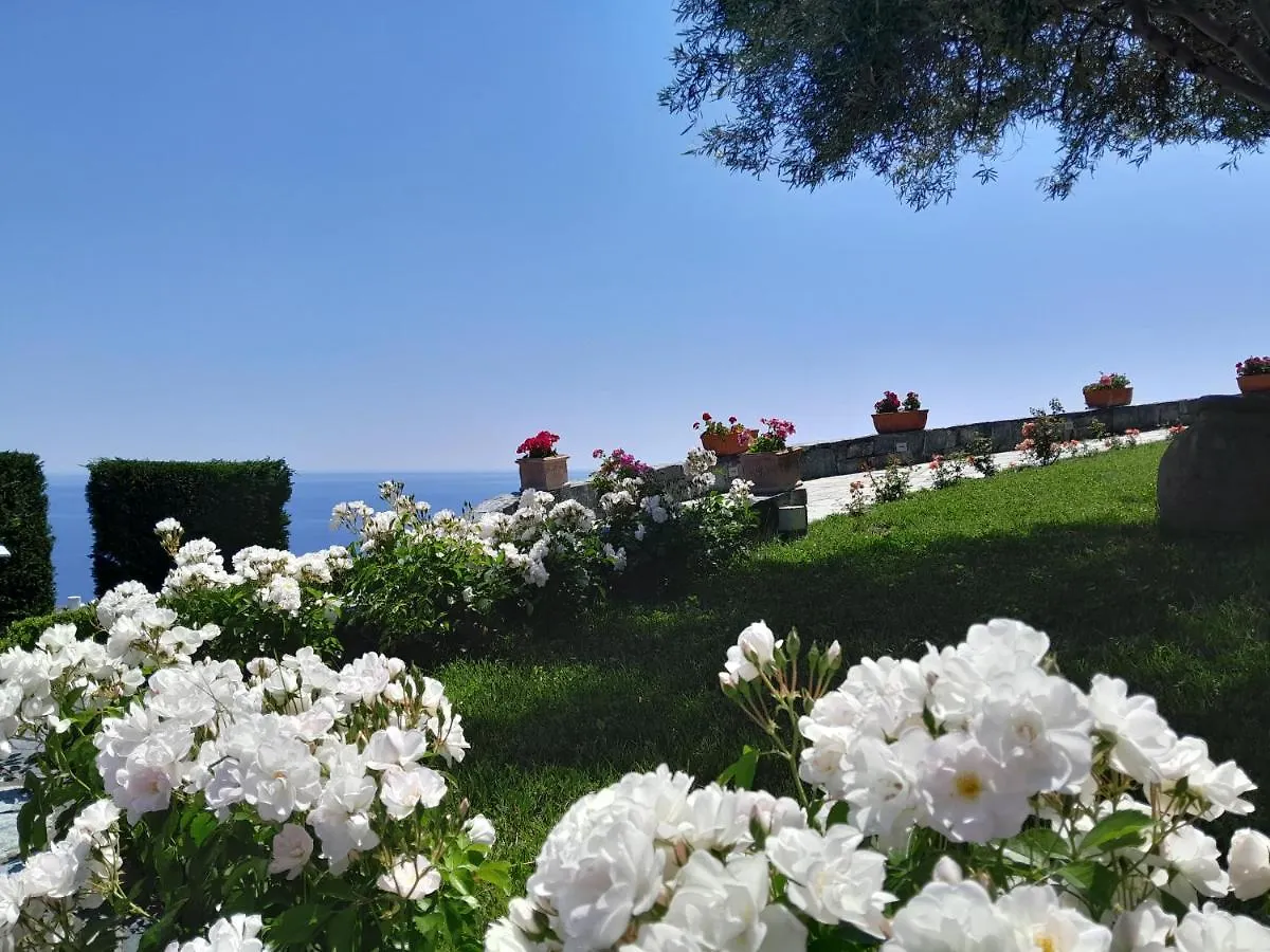 Villa Aga Noli Italia